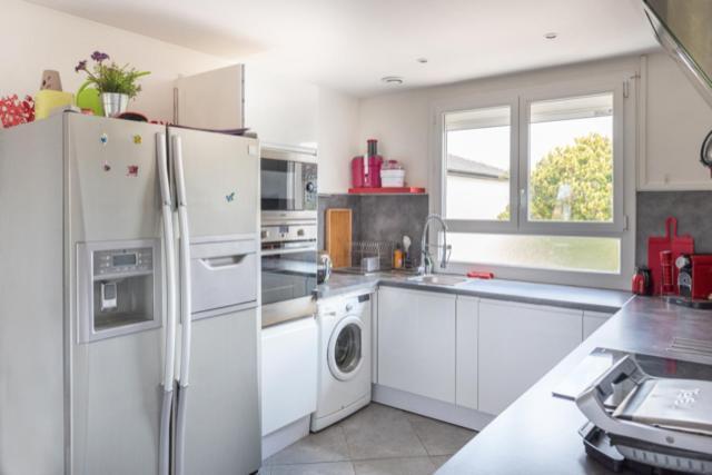Residence Groupama Lyon Meyzieu Luaran gambar